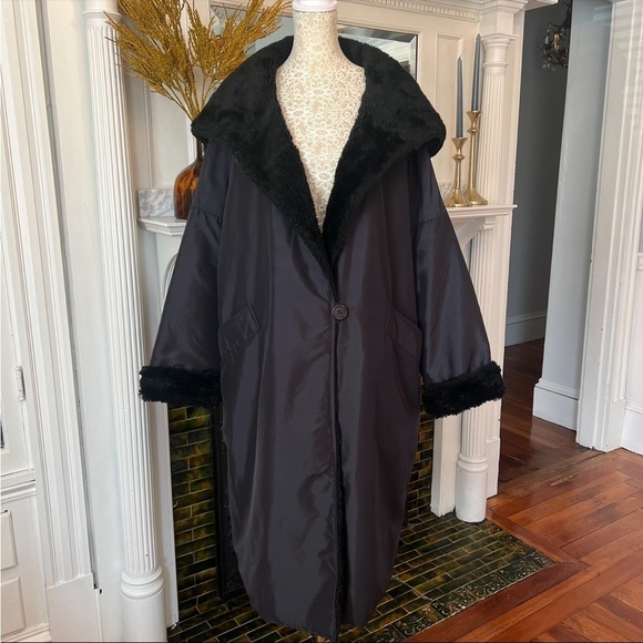 Barneys New York Jackets & Blazers - BARNEYS NEW YORK Fully Faux Fur Lined Oversized Black Nylon Hooded Jacket Size M